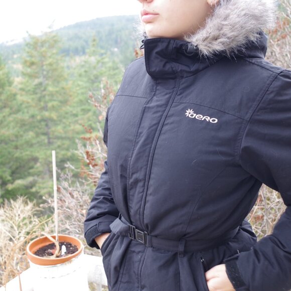 Women's Aeropostale Outer Wear - Picture 6 of 10